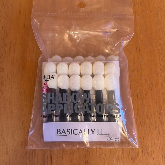 NIB bundle of makeup brushes & tools - Picture 7 of 13